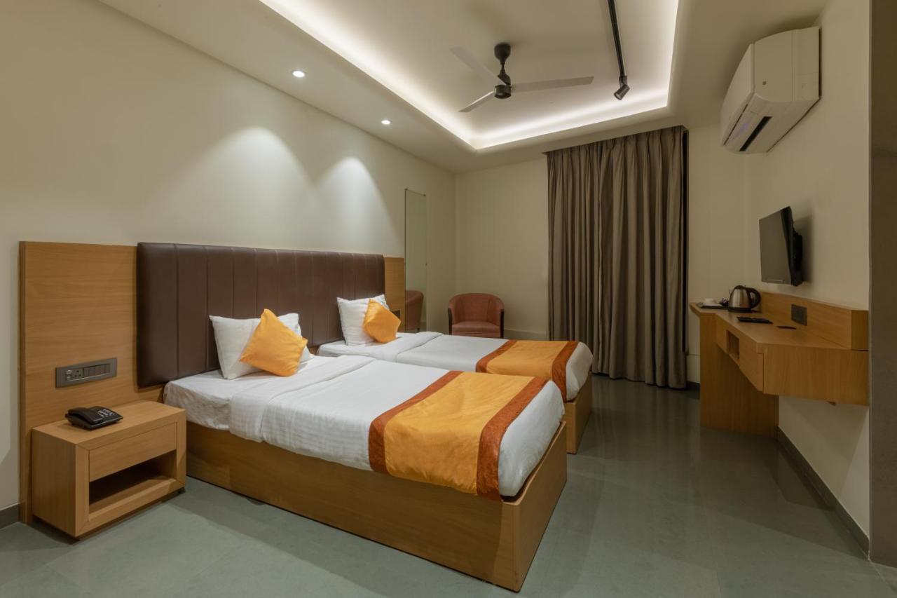 ناغبور Indus Suites المظهر الخارجي الصورة