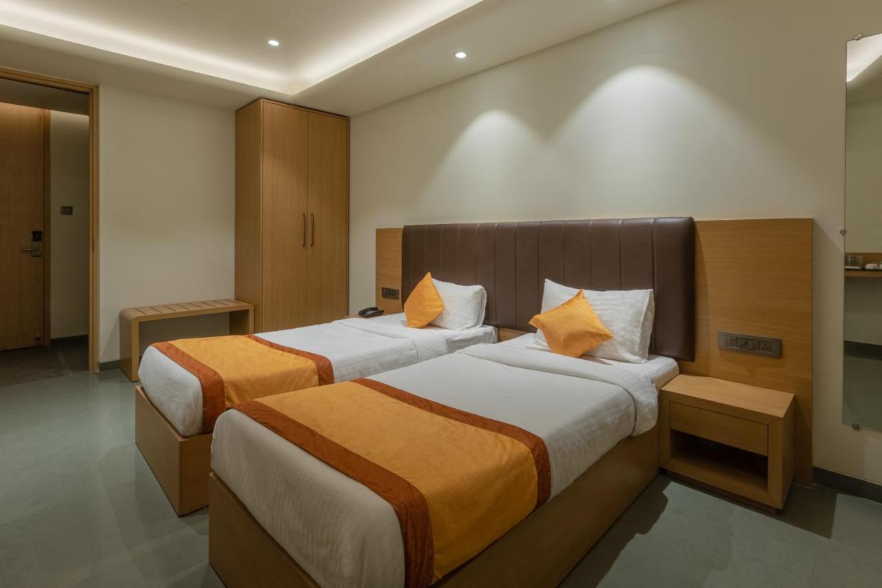 ناغبور Indus Suites المظهر الخارجي الصورة