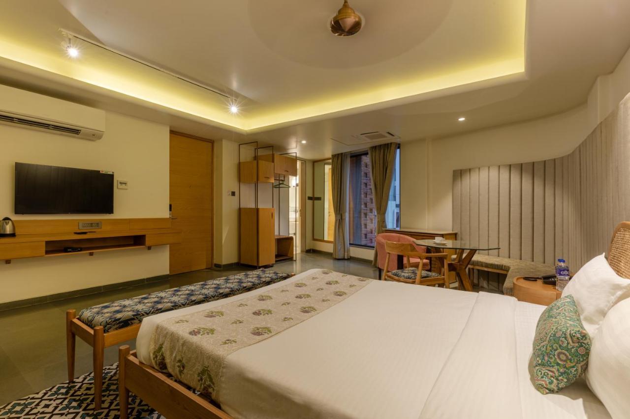 ناغبور Indus Suites المظهر الخارجي الصورة